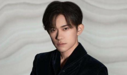 吃瓜爆料周迅易烊千玺,娱乐圈的神秘瓜田